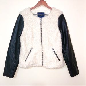 American Eagle  Faux Shearling Fur & Black Leather Jacket size Large